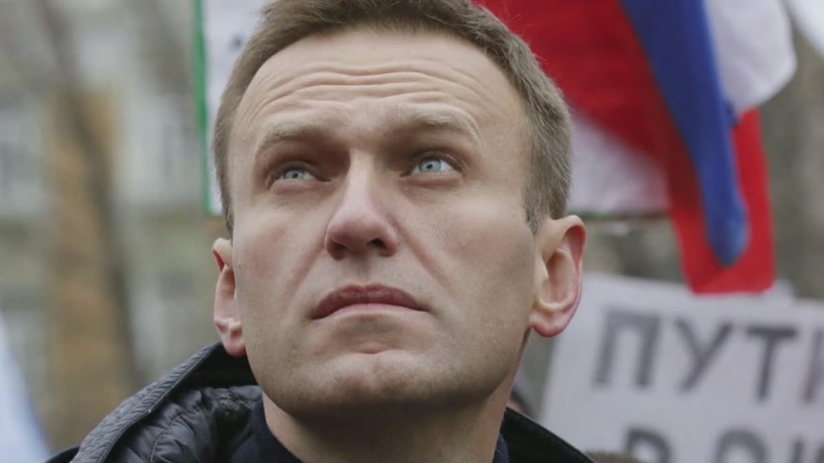Ukraine Top Spy Chief Says Nayvalny Died From Vaccine, Not Putin