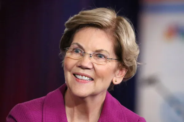 Bitcoiners Applaud Senator Warren For Being Anti-Bitcoin Spokesperson